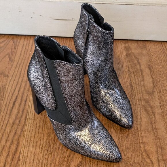 Donald J Pliner Metallic Textured Leather Ankle Boots, Size 7, NWOT - Picture 4 of 7